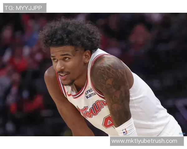 乔丹奥特表示将持续关注杰伦格林伤情其伤病情况相当复杂