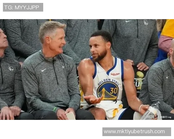 库里强调团队贡献的重要性巴特勒罚球掌控比赛节奏助力胜利